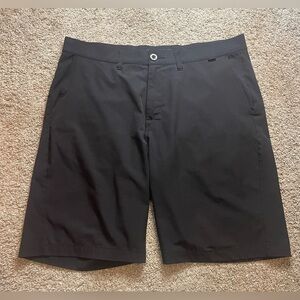 Travis Mathew - Men's Black Golf Shorts - Size 36